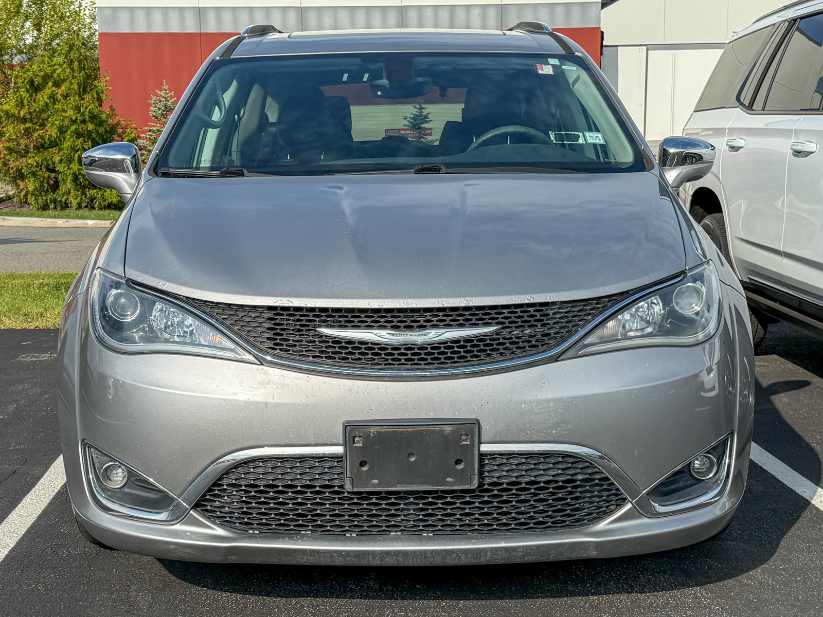 Used 2017 Chrysler Pacifica Limited with VIN 2C4RC1GG0HR723081 for sale in Poughkeepsie, NY