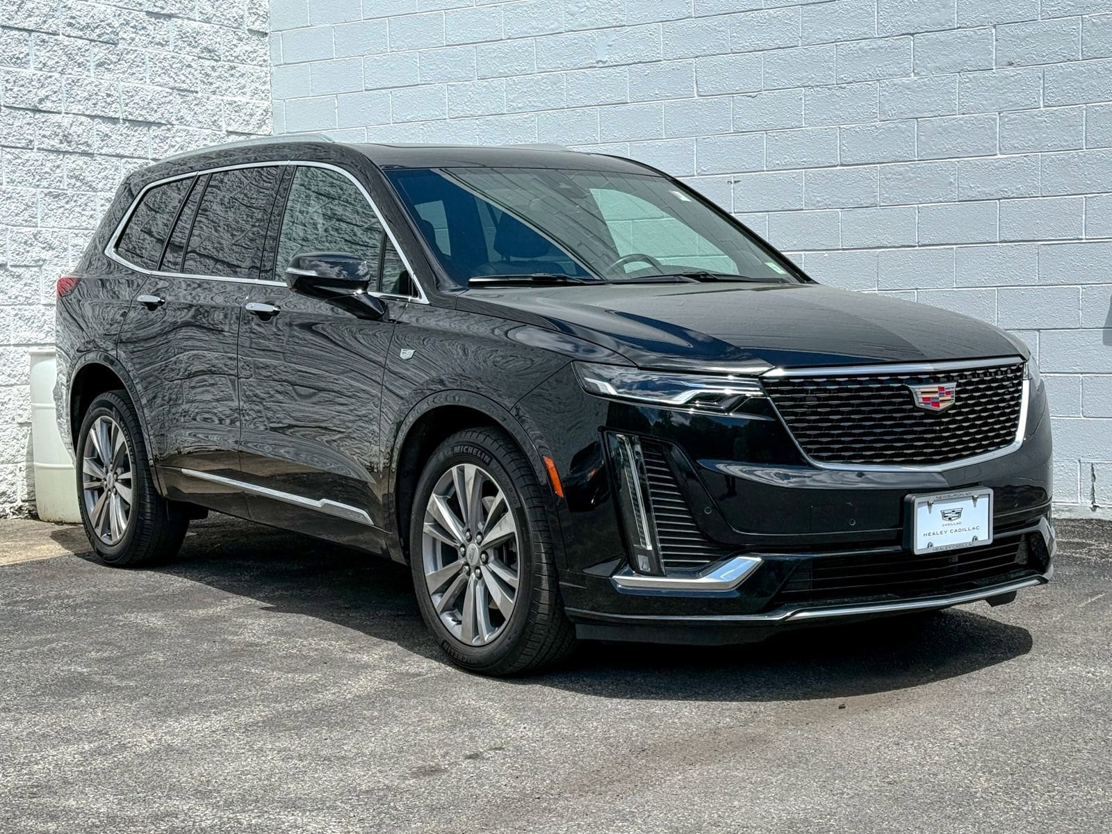 2023 Cadillac XT6 Premium Luxury Auto 4WD's photo