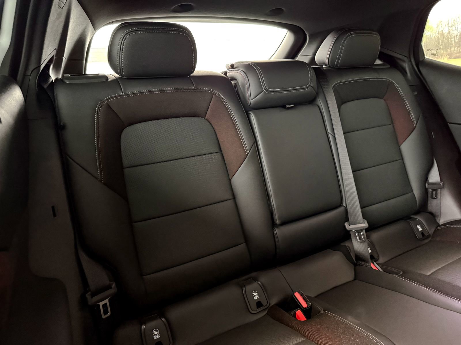 2025 Chevrolet Equinox EV RS - Photo 12