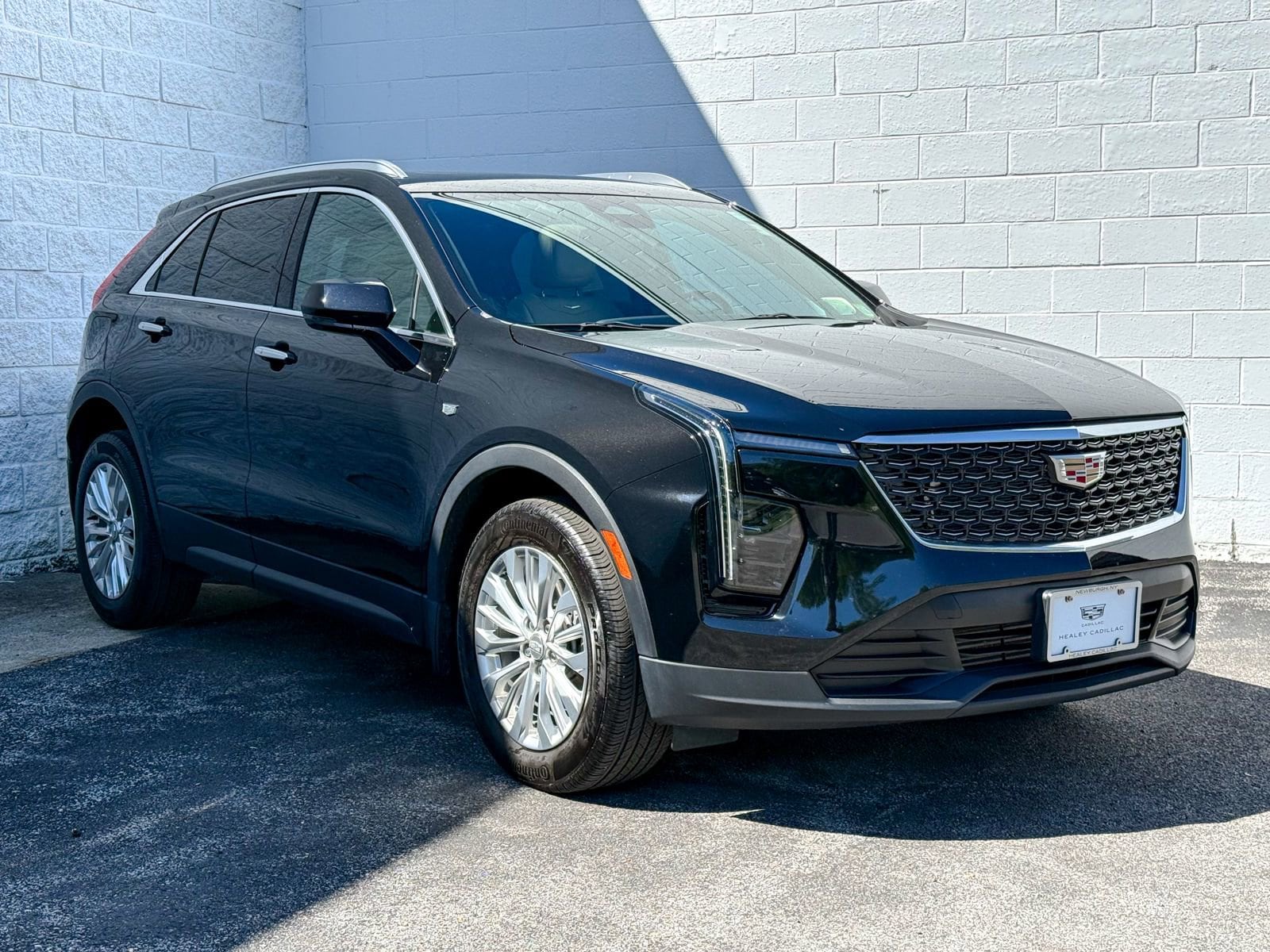 2024 Cadillac XT4 Luxury AWD's photo