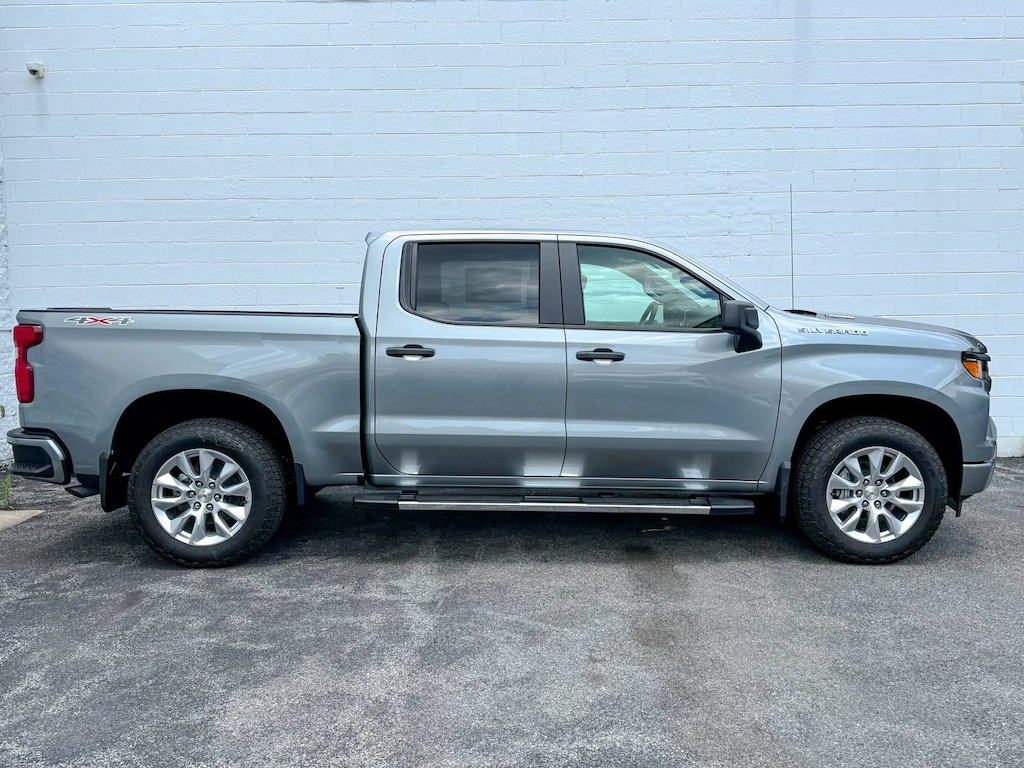 New 2026 Chevrolet Silverado 1500 Custom Truck