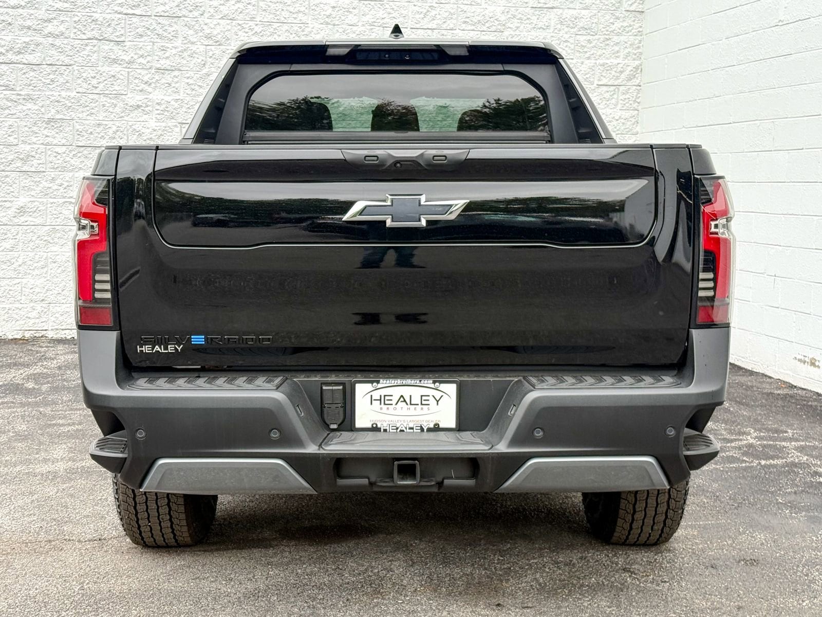 2026 Chevrolet Silverado EV Trail Boss - Photo 8