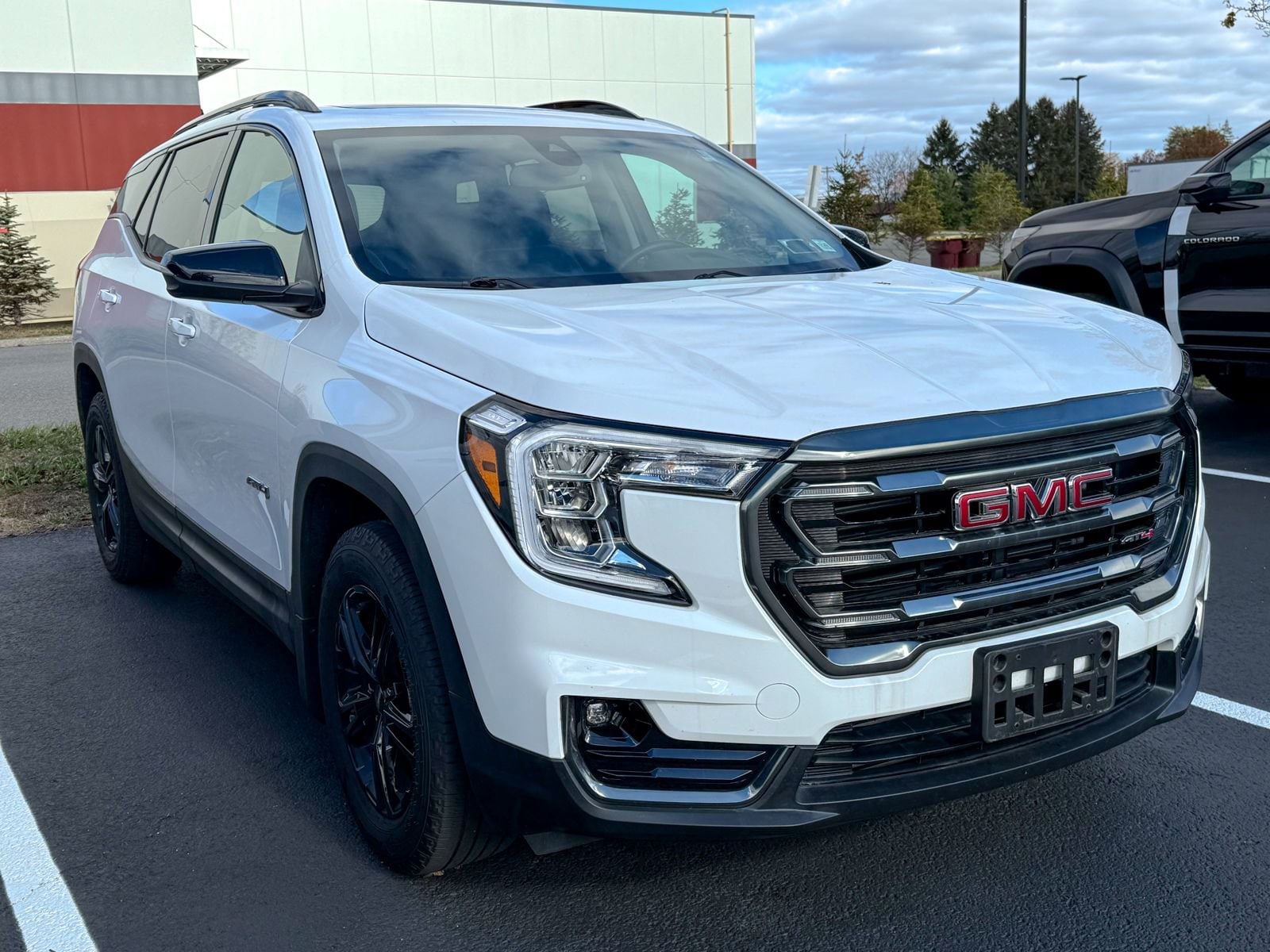 2023 GMC Terrain AT4's photo