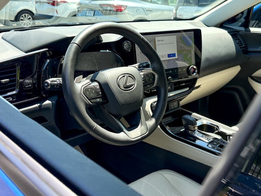 Used 2025 Lexus NX 350 Luxury SUV
