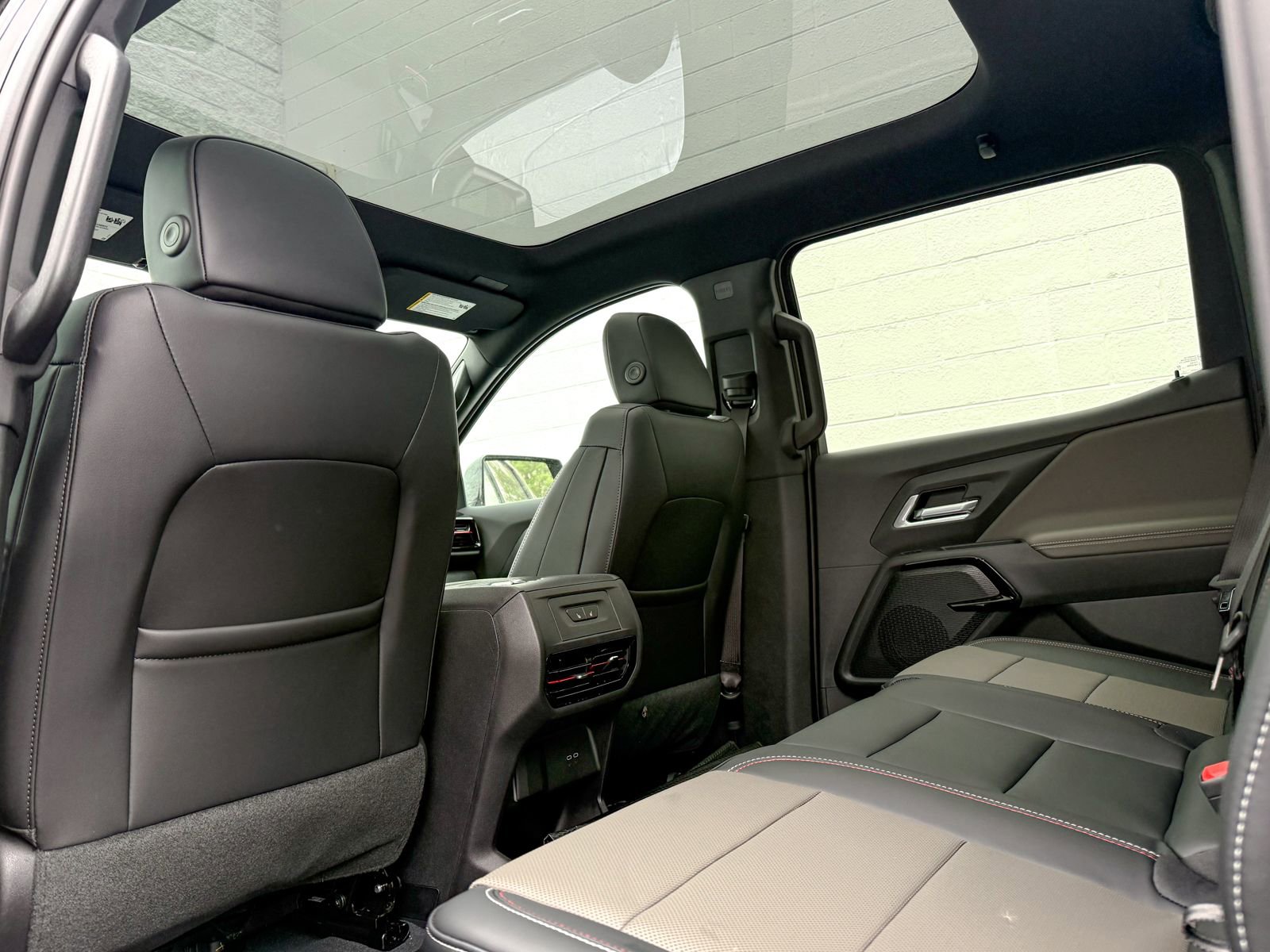 2026 Chevrolet Silverado EV Trail Boss - Photo 39