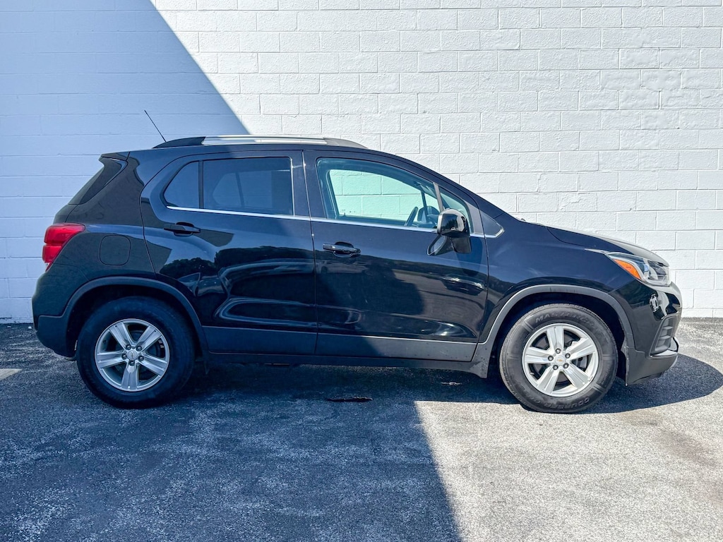 Used 2020 Chevrolet Trax LT SUV