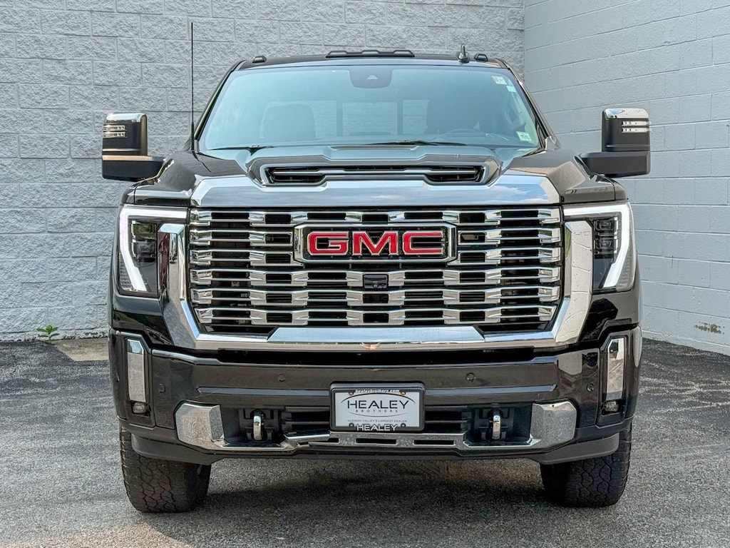 Used 2024 GMC Sierra 2500 HD Denali Truck