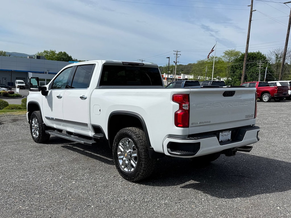 Used 2024 Chevrolet Silverado 2500 HD High Country Truck