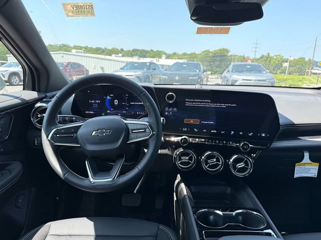 2025 Chevrolet Blazer EV LT - Photo 25