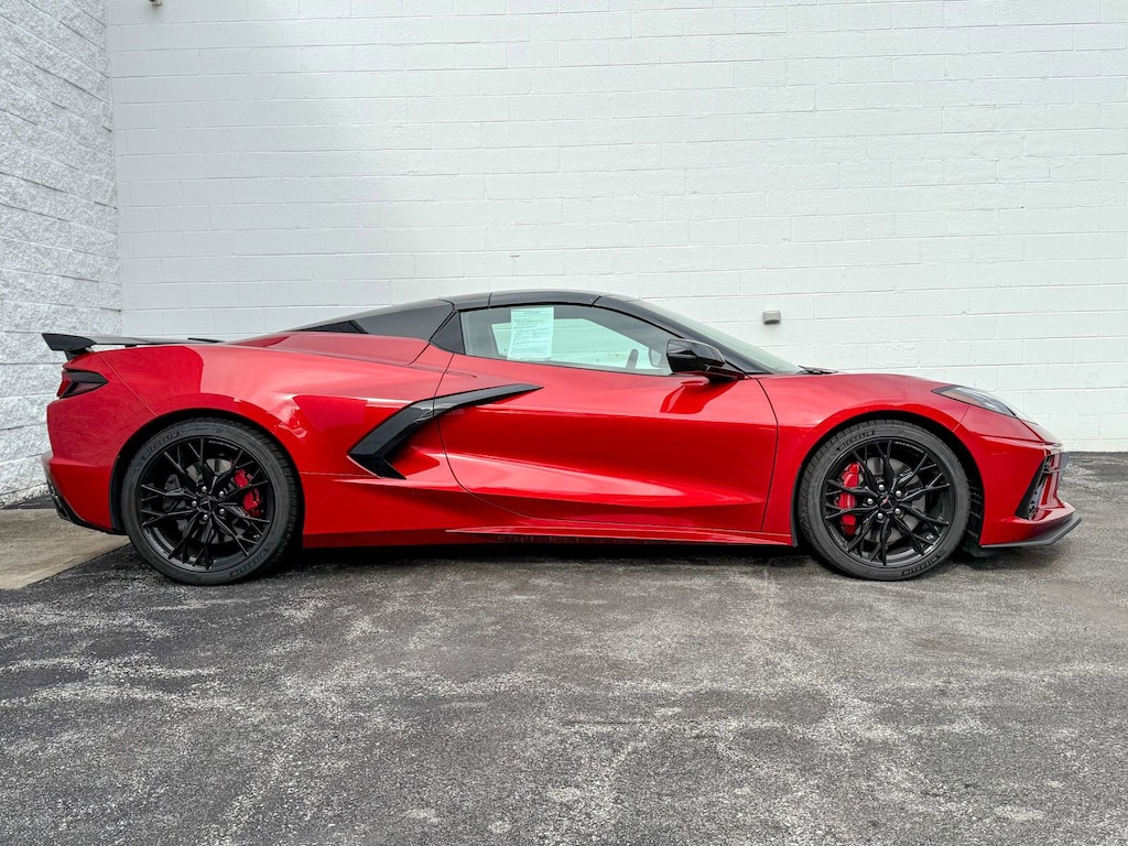 Used 2025 Chevrolet Corvette Stingray 2LT Performance