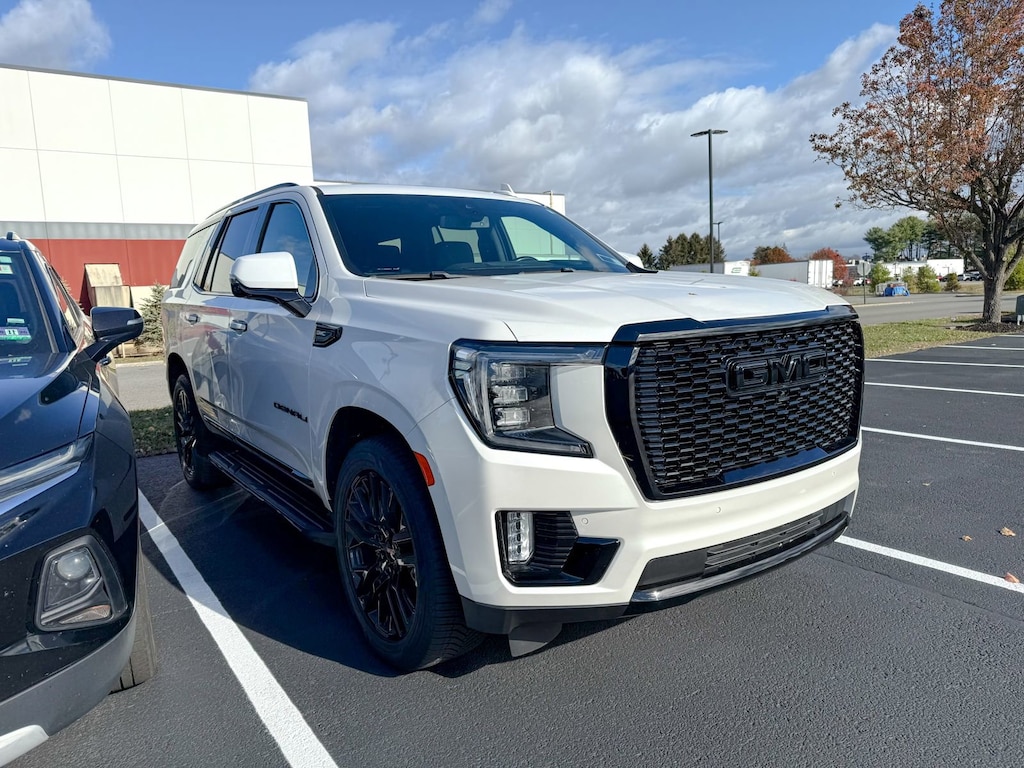 Used 2022 GMC Yukon Denali SUV