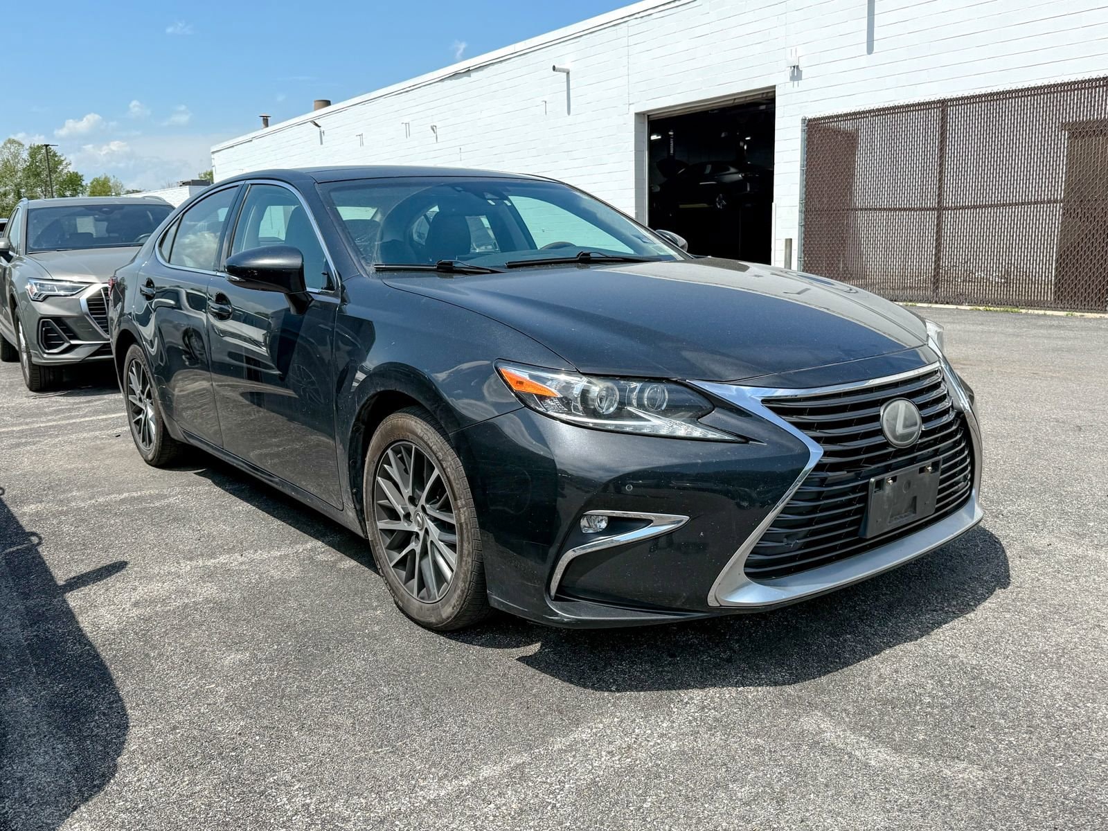 2017 Lexus ES 350 350's photo