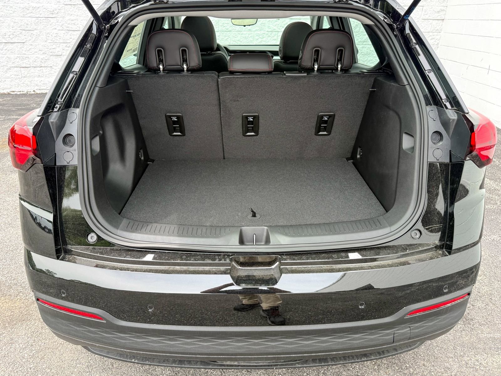 2027 Chevrolet Bolt RS - Photo 37
