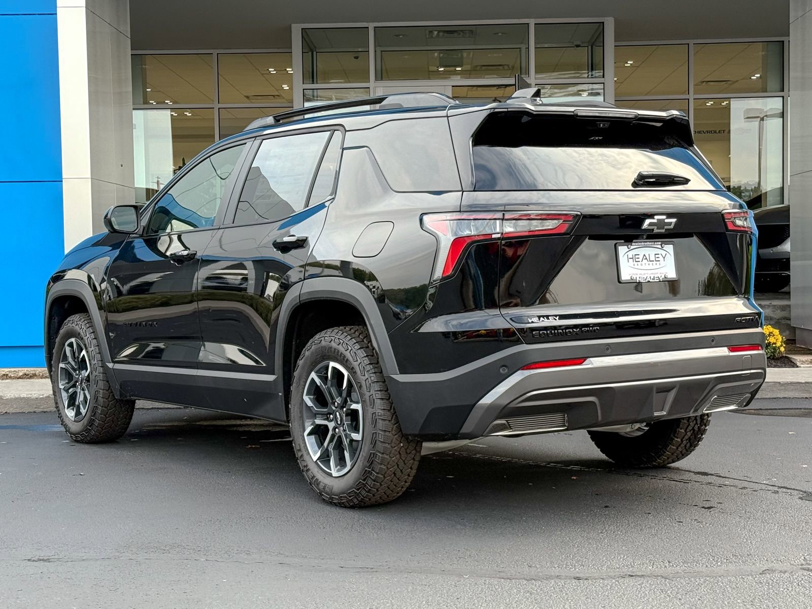 2026 Chevrolet Equinox ACTIV photo 4