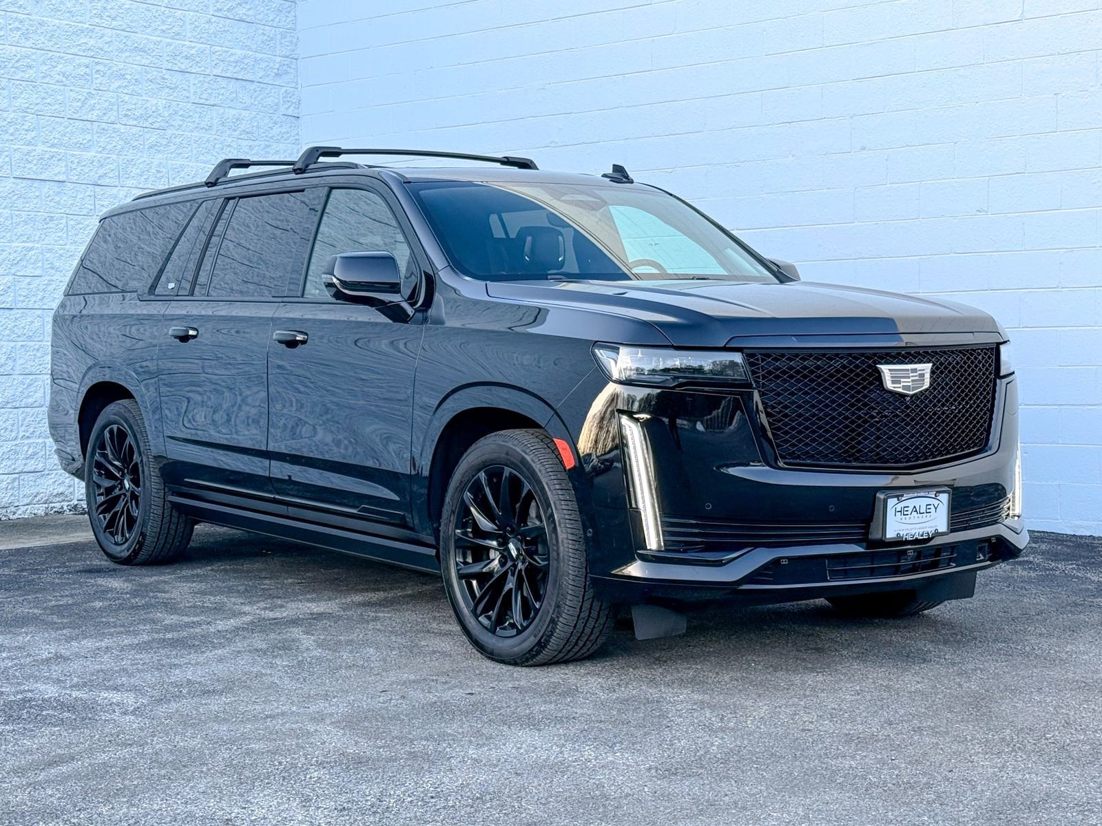 2021 Cadillac Escalade ESV Sport Platinum's photo
