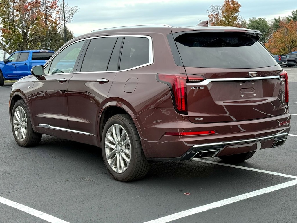 Used 2022 CADILLAC XT6 Premium Luxury SUV