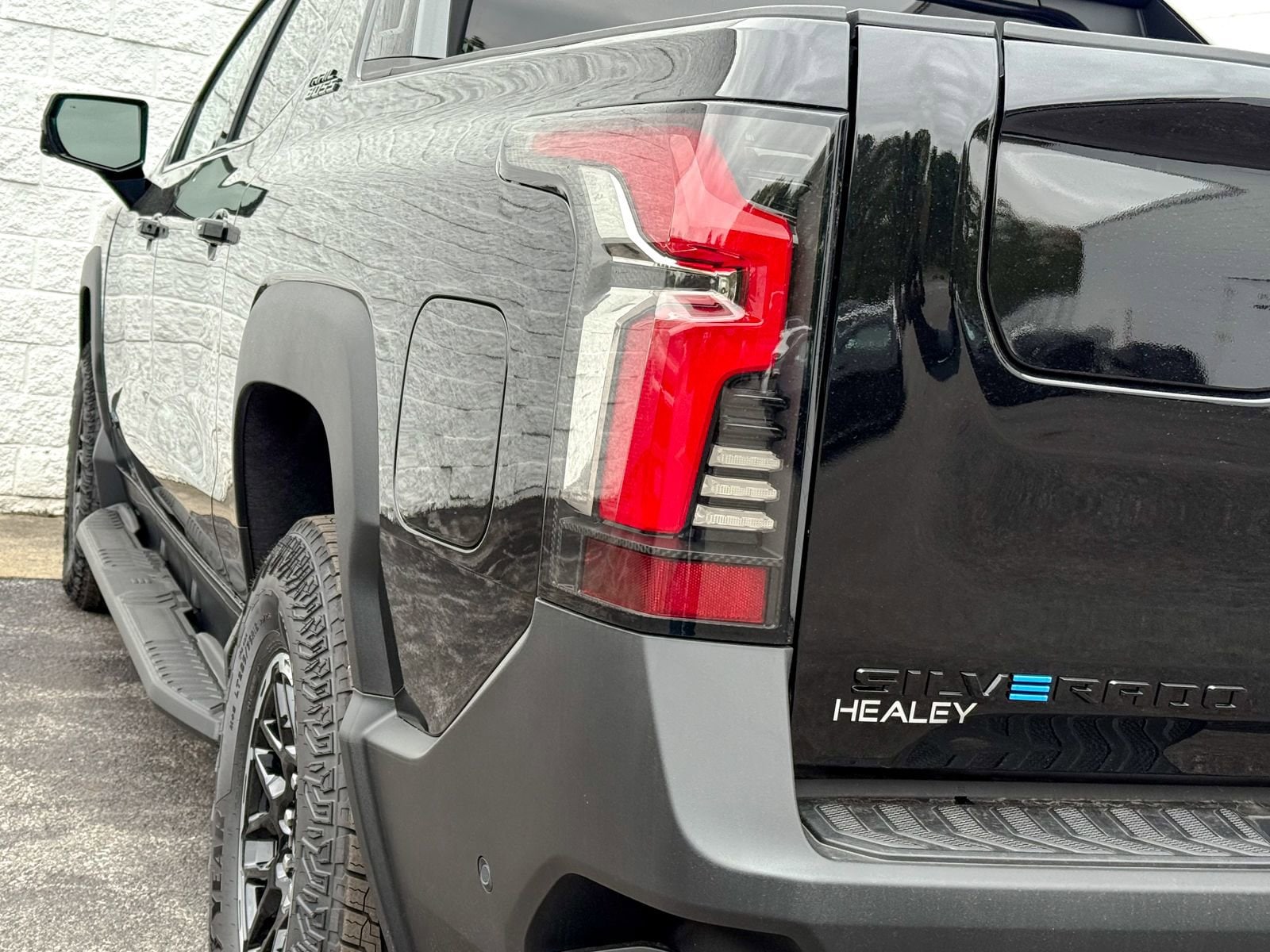 2026 Chevrolet Silverado EV Trail Boss - Photo 10