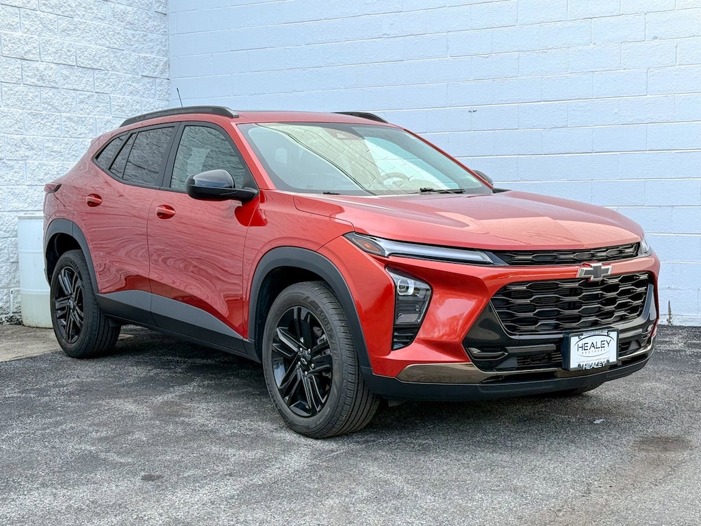 Used 2024 Chevrolet Trax Activ SUV