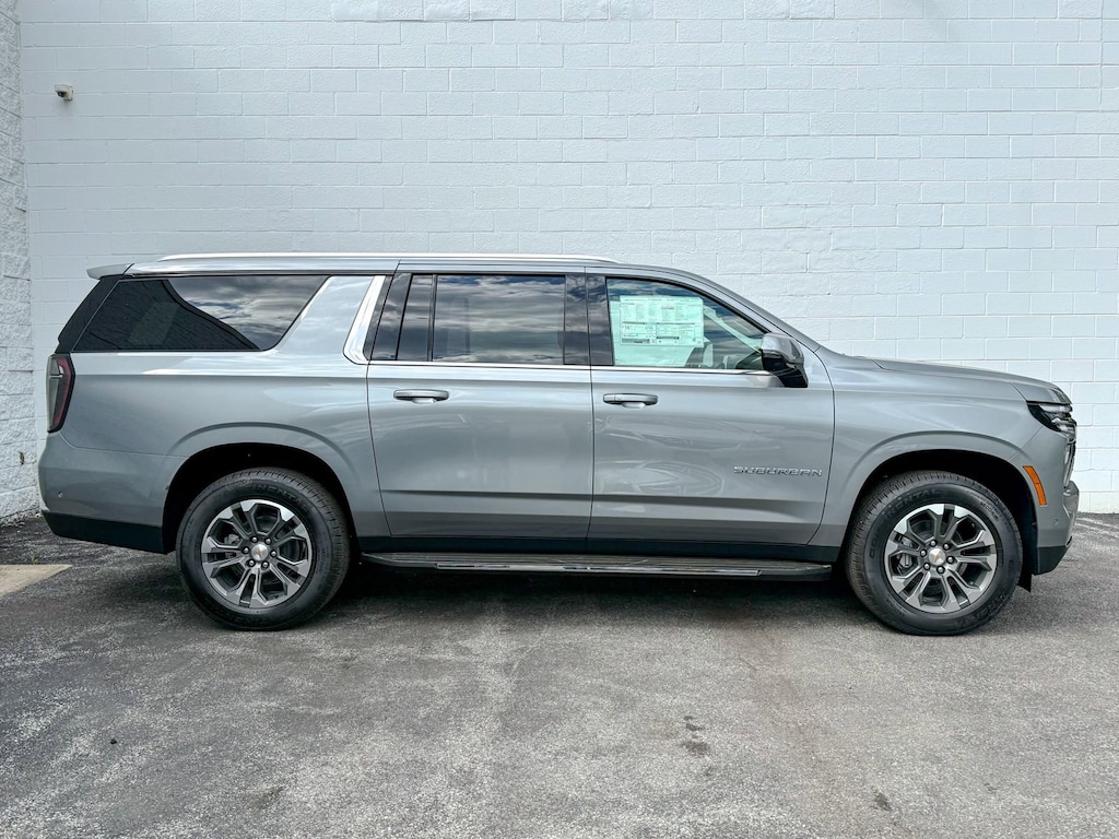 New 2026 Chevrolet Suburban LT SUV