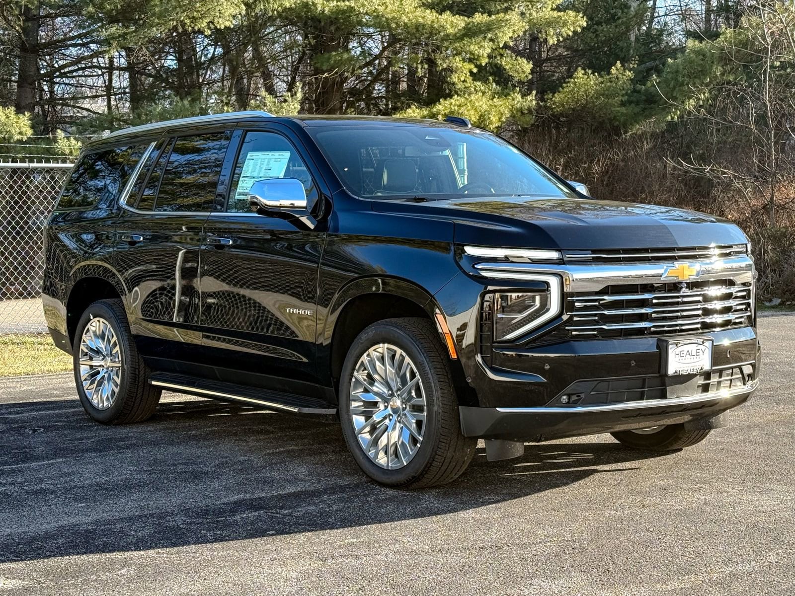 2025 Chevrolet Tahoe Premier's photo