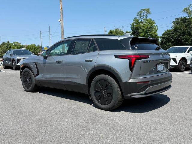 2025 Chevrolet Blazer EV photo 2
