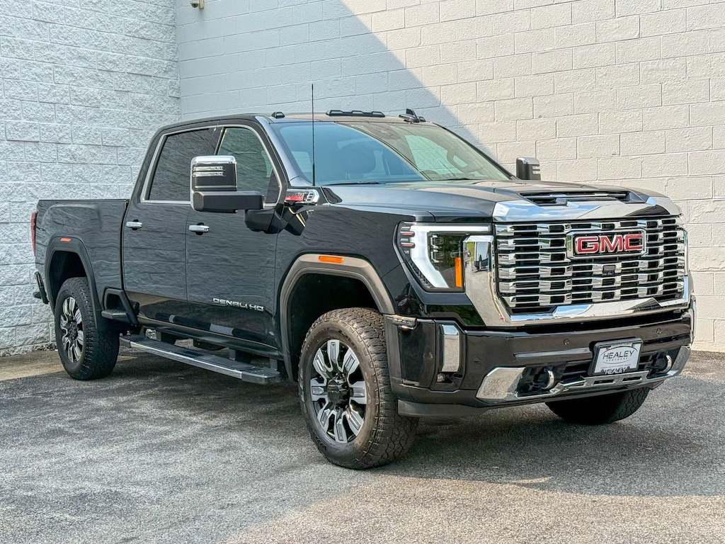 Used 2024 GMC Sierra 2500 HD Denali Truck