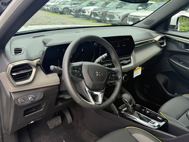 2025 Chevrolet Trailblazer ACTIV photo 2