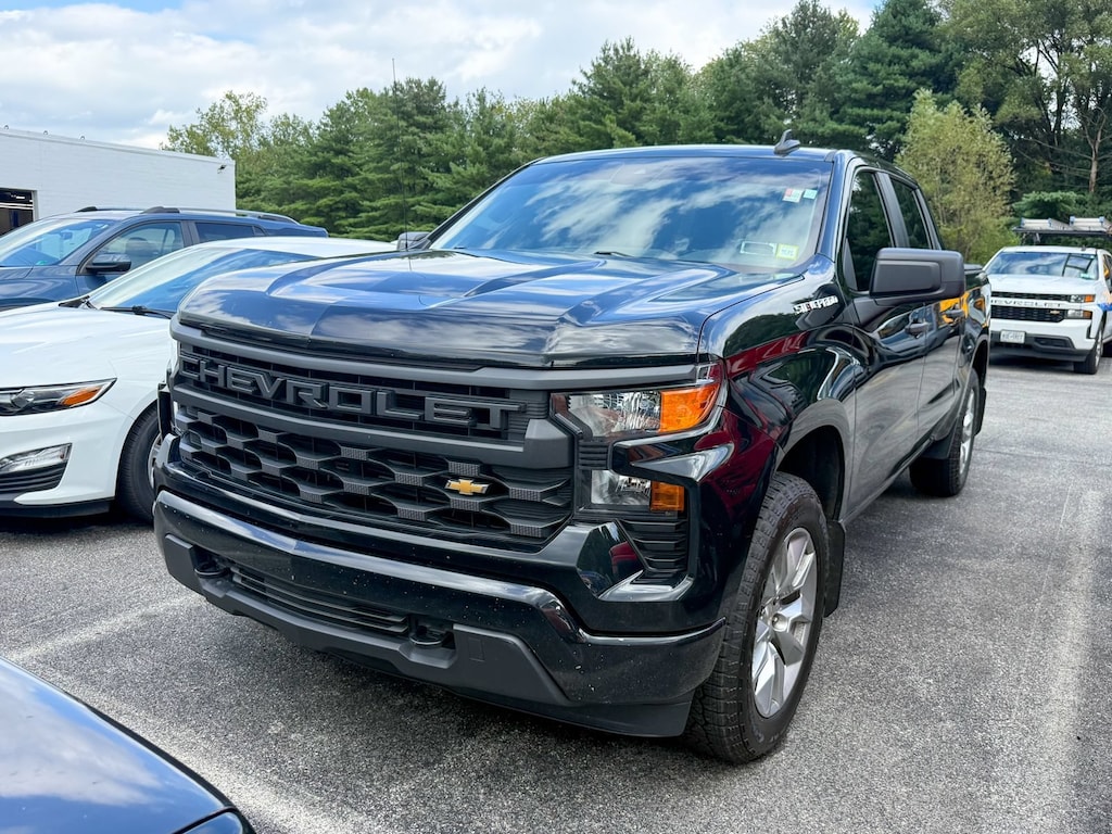 Used 2022 Chevrolet Silverado 1500 Custom Truck