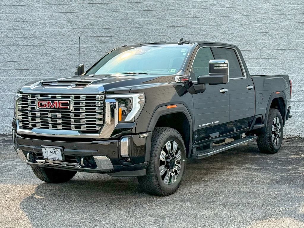 Used 2024 GMC Sierra 2500 HD Denali Truck