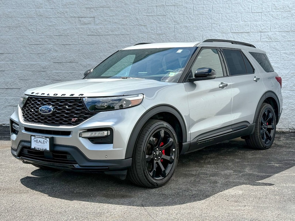 Used 2024 Ford Explorer ST SUV