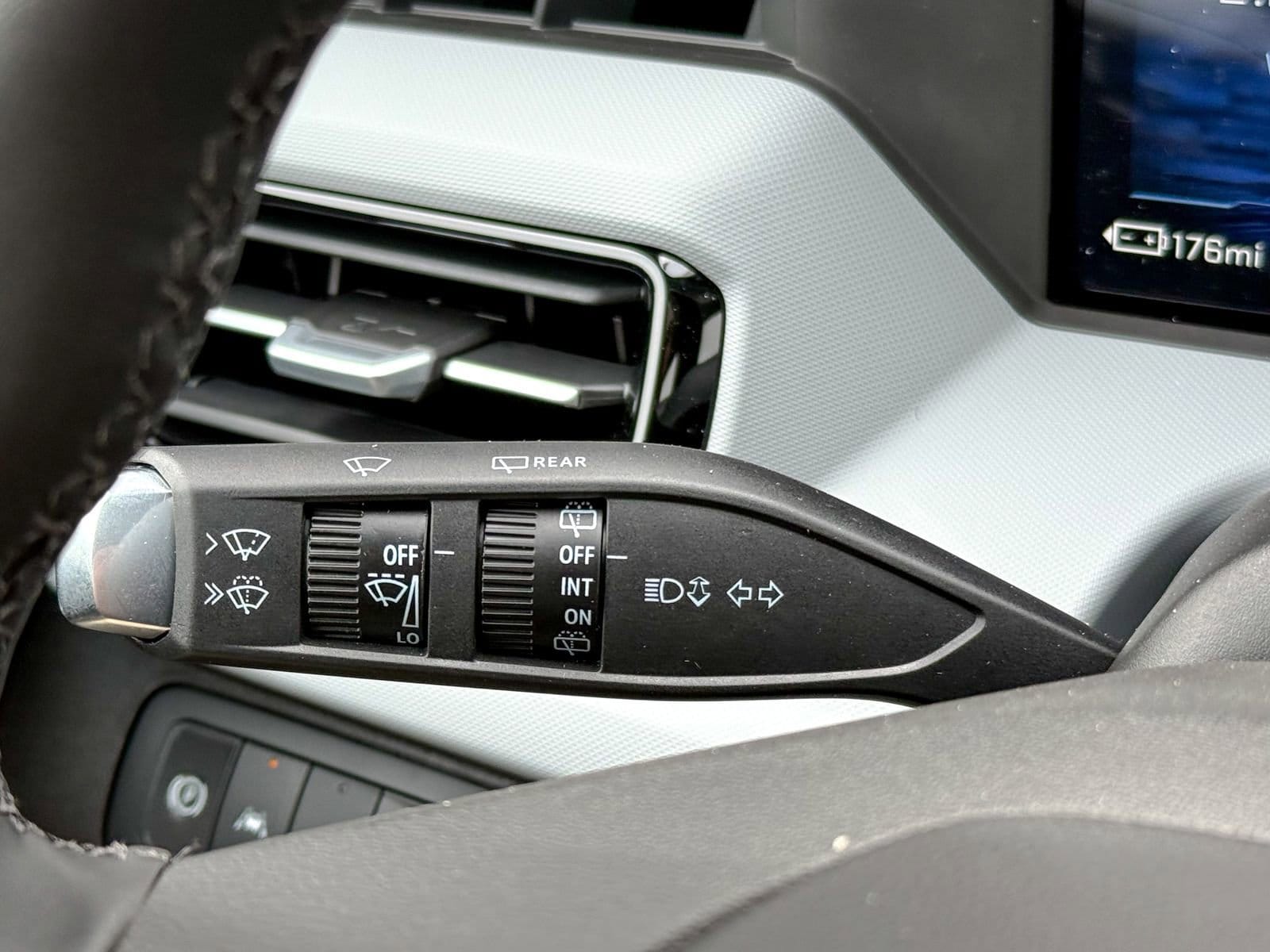 2027 Chevrolet Bolt RS - Photo 26