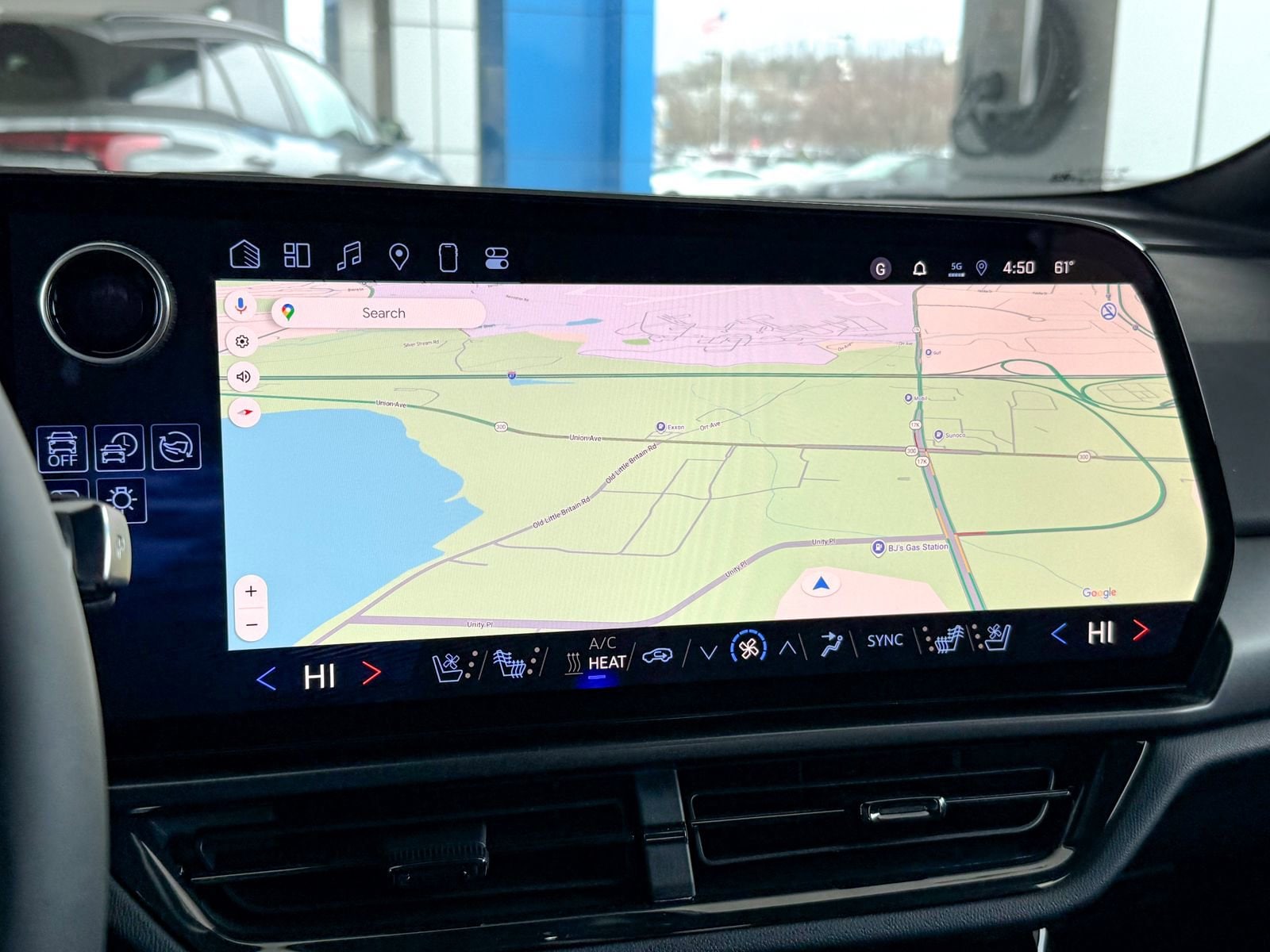 2025 Chevrolet Equinox EV RS - Photo 22