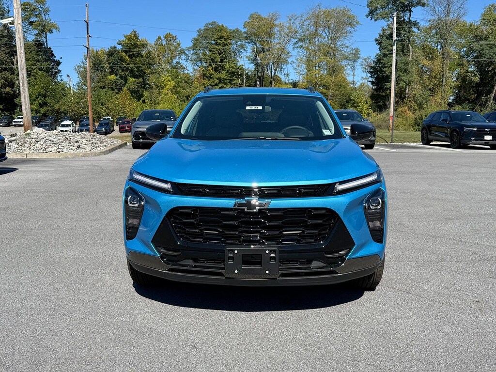 New 2025 Chevrolet Trax Activ SUV