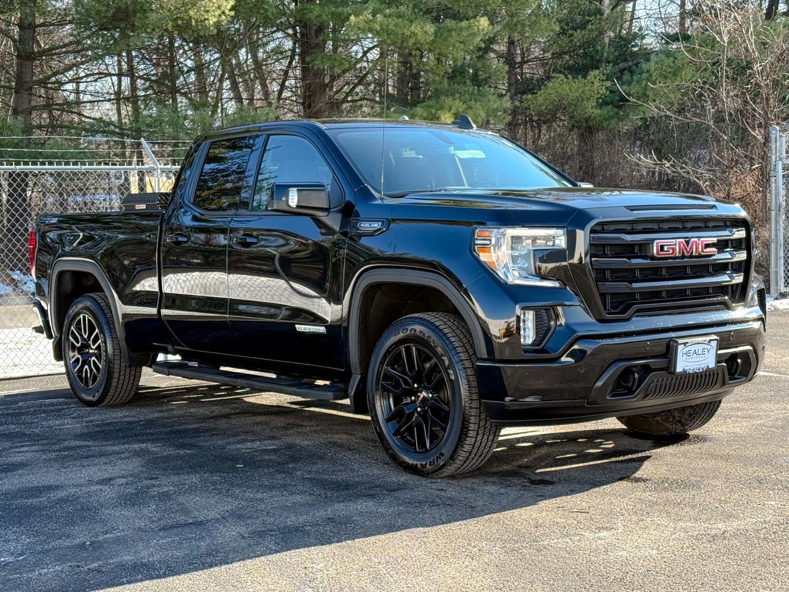 2020 GMC Sierra 1500 Elevation's photo