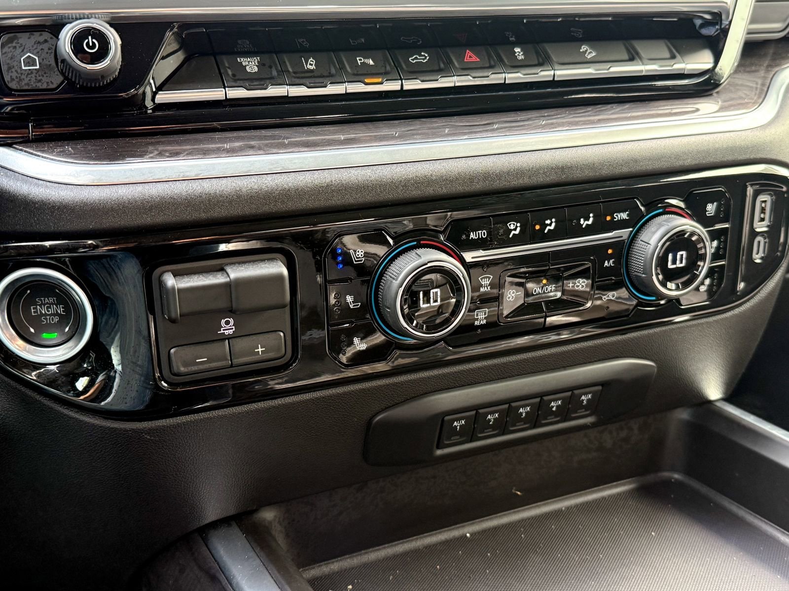 2026 Chevrolet Silverado 2500 HD LTZ - Photo 28