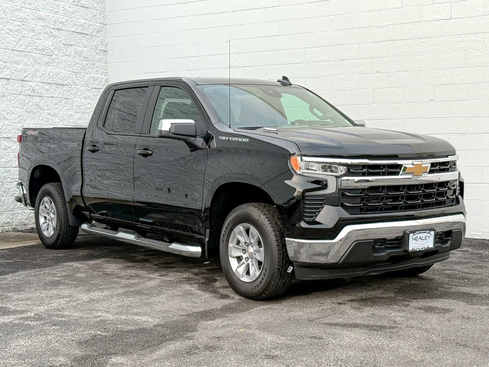 2026 Chevrolet Silverado 1500 LT's photo