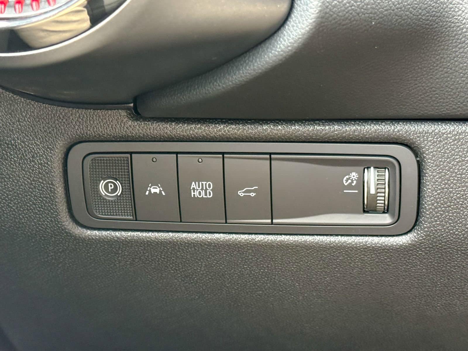 2025 Chevrolet Equinox EV RS - Photo 31