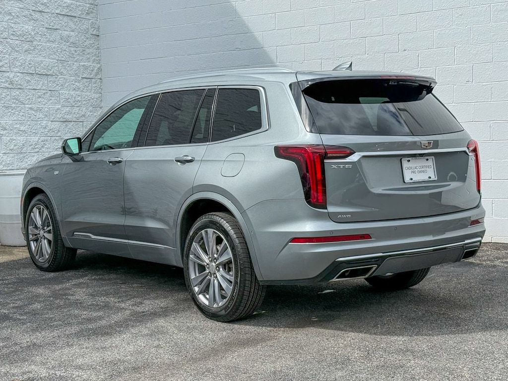 Used 2024 CADILLAC XT6 Premium Luxury SUV