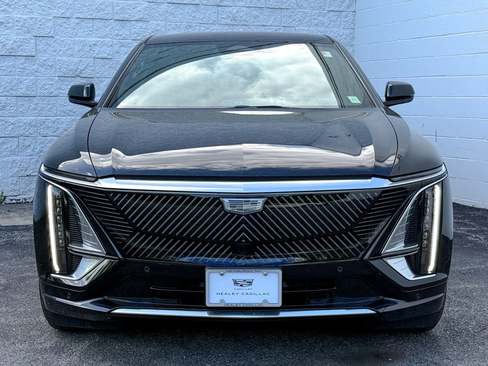 Used 2024 Cadillac LYRIQ Tech with VIN 1GYKPMRL0RZ116410 for sale in Poughkeepsie, NY