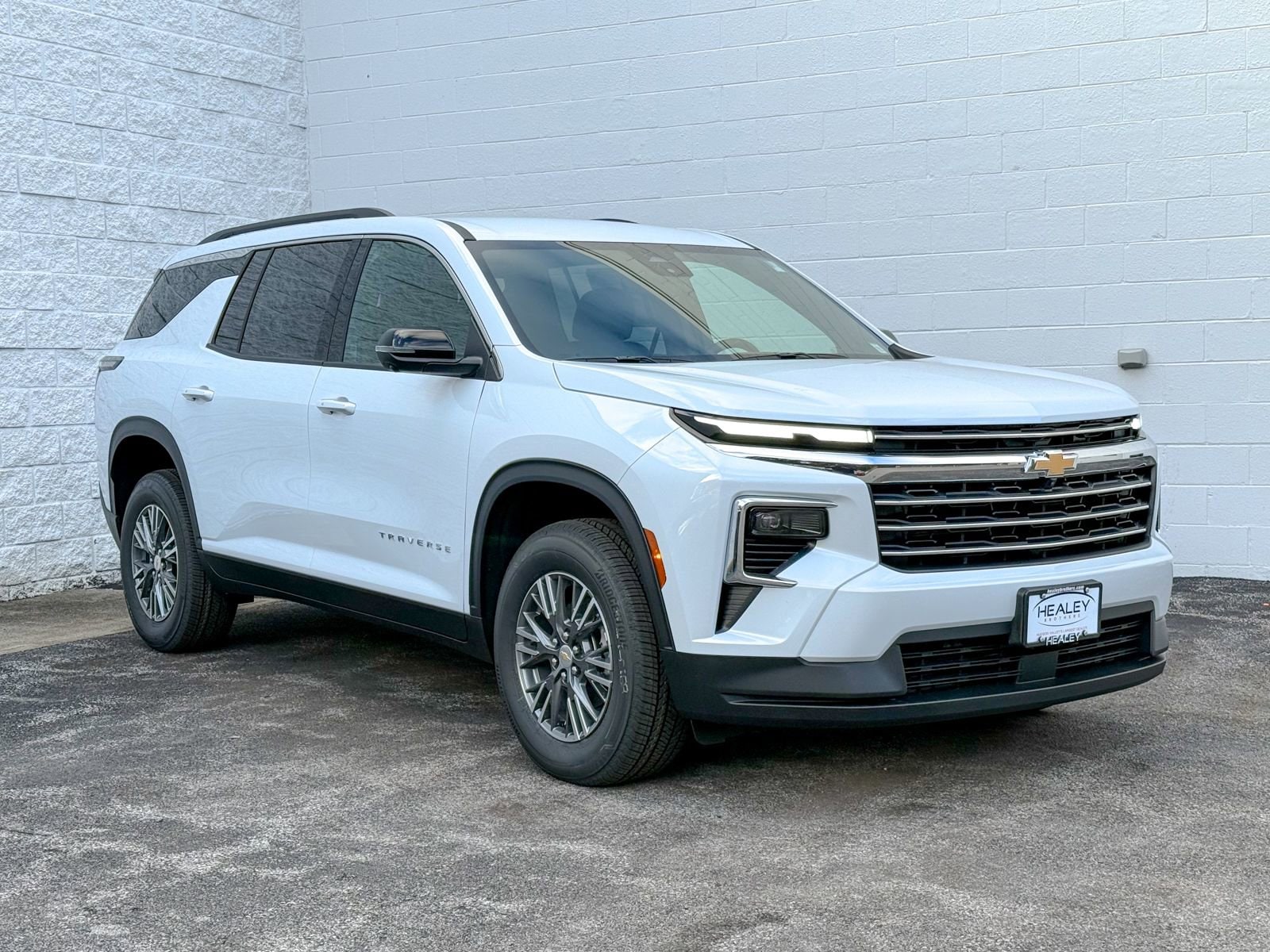 2026 Chevrolet Traverse LT's photo