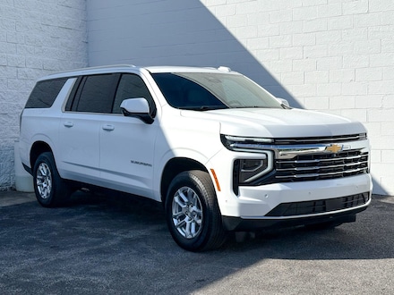2025 Chevrolet Suburban LT SUV