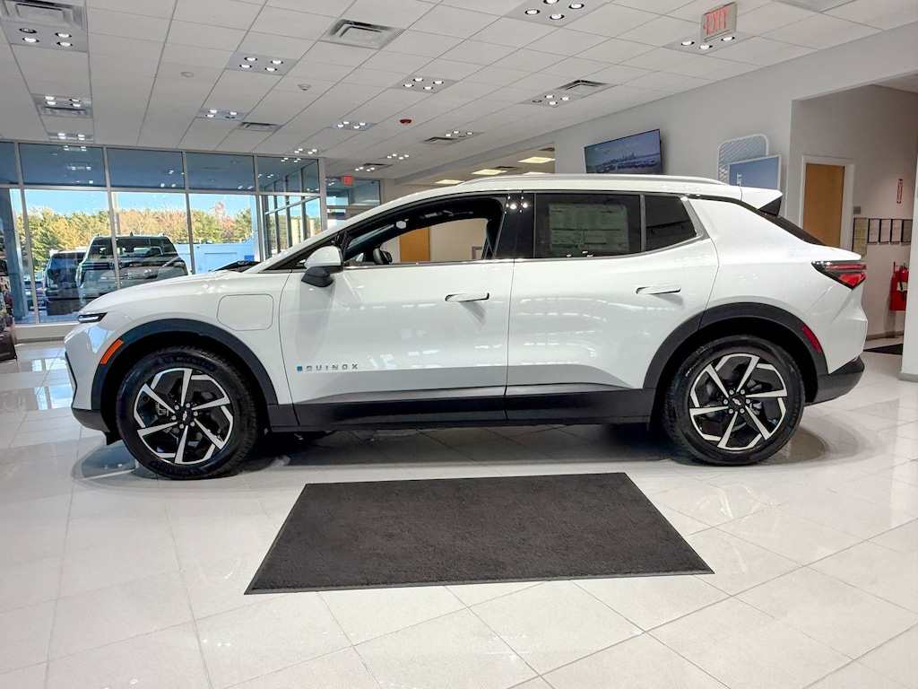 New 2026 Chevrolet Equinox EV LT SUV