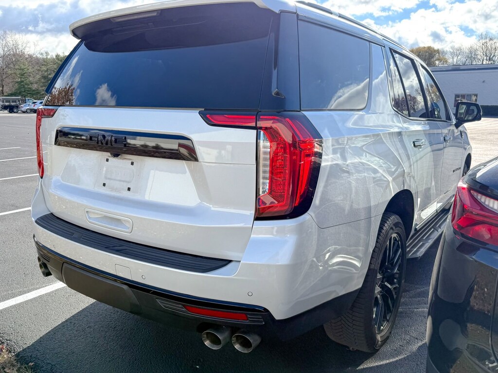 Used 2022 GMC Yukon Denali SUV