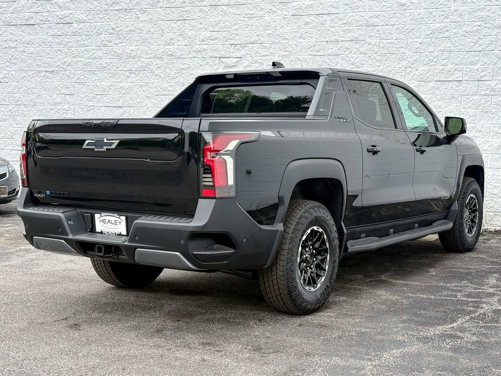 2026 Chevrolet Silverado EV Trail Boss - Photo 9