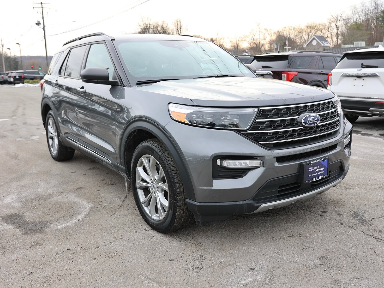 2022 Ford Explorer XLT's photo