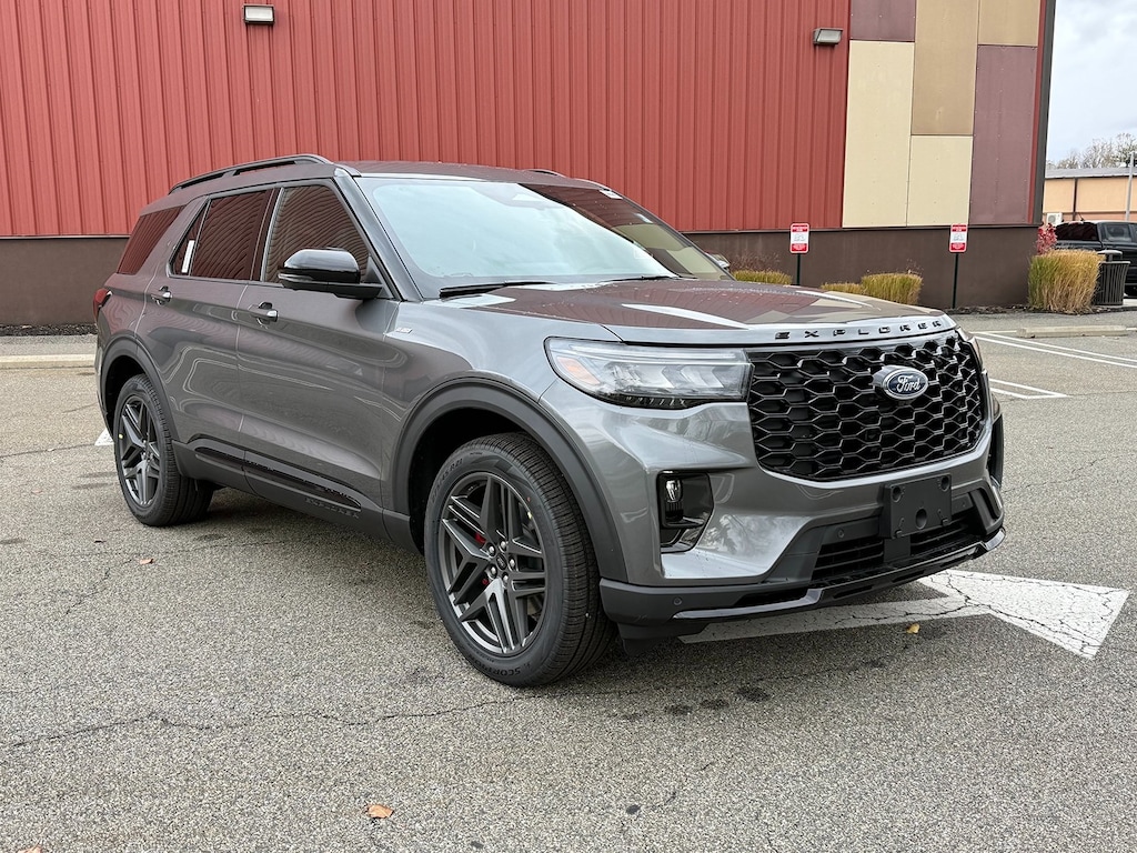 New 2026 Ford Explorer ST-Line SUV