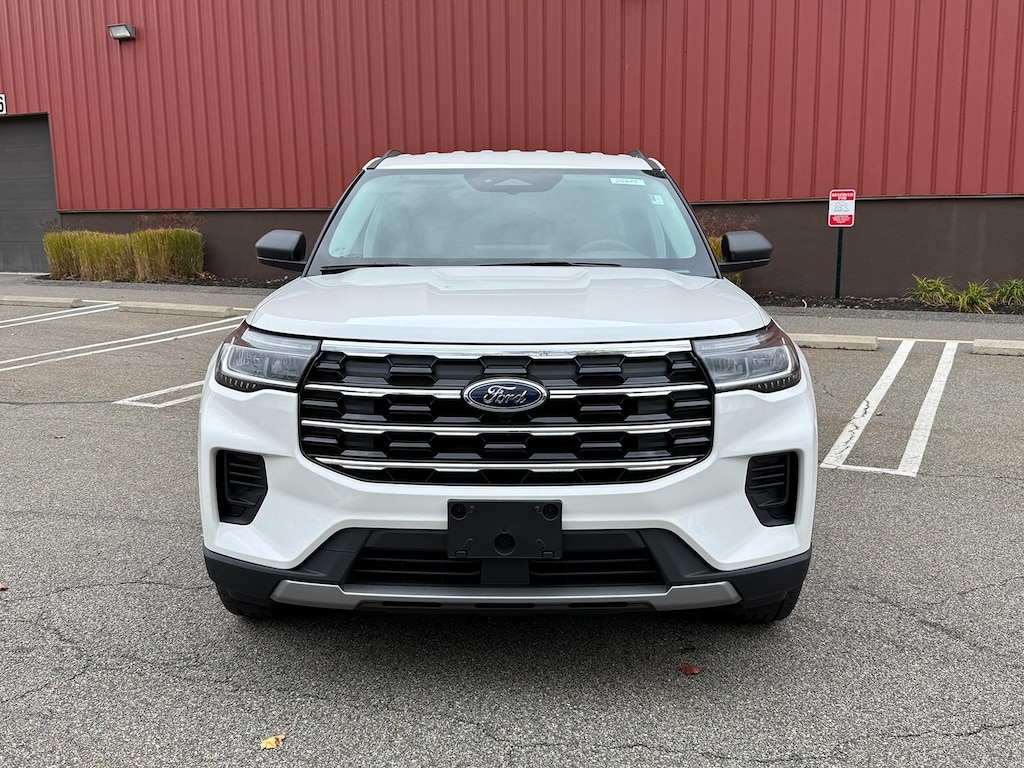 New 2025 Ford Explorer Active SUV
