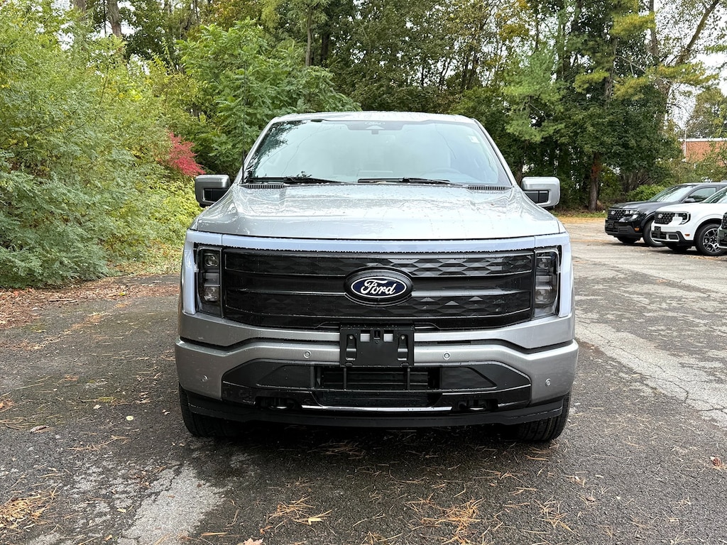 New 2025 Ford F-150 Lightning Platinum Truck SuperCrew Cab
