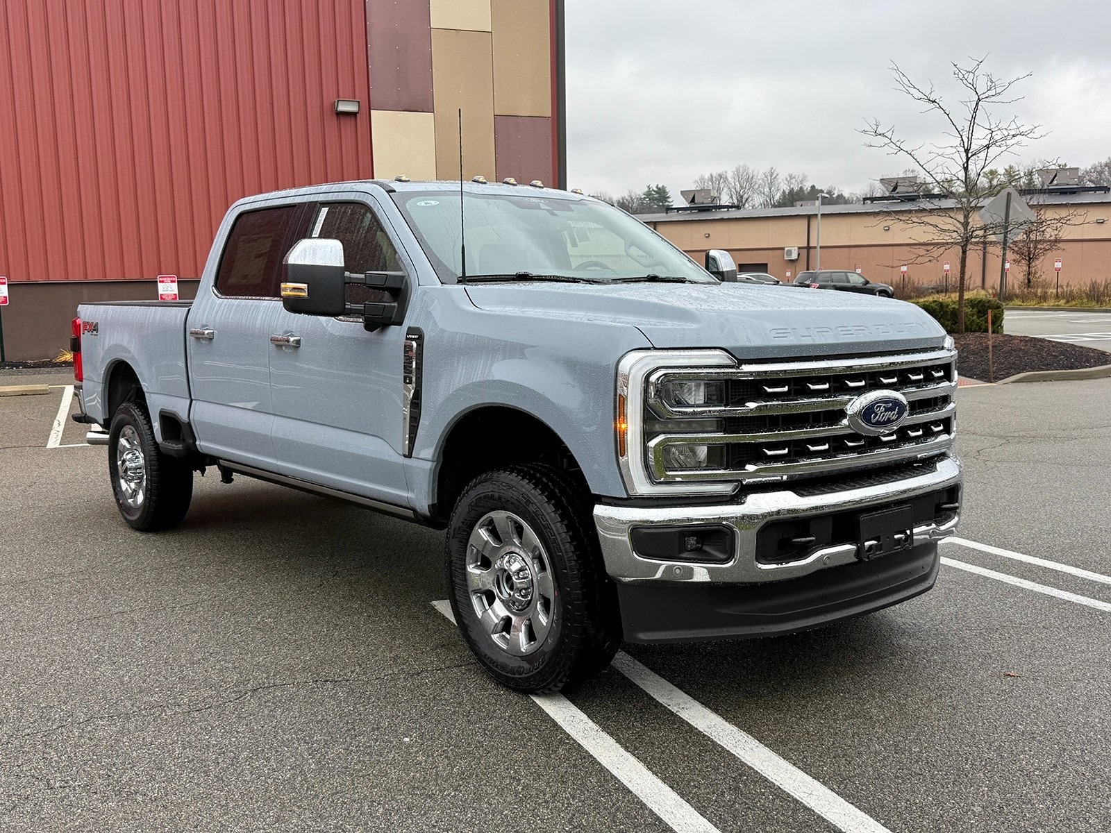 2026 Ford F-350 Super Duty Lariat's photo