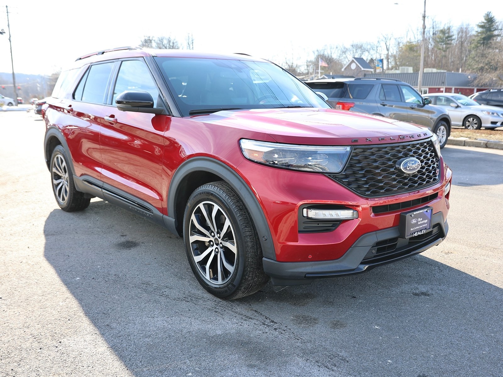 2020 Ford Explorer ST's photo